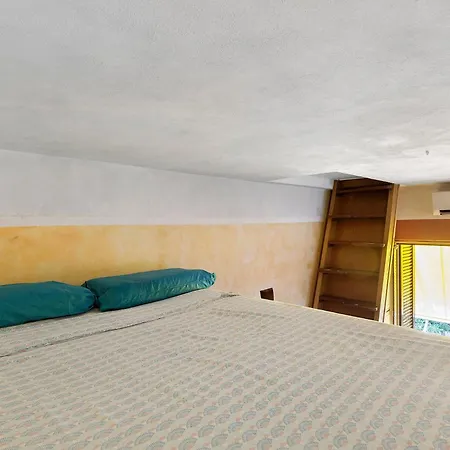 Apartment Romantic 2 *